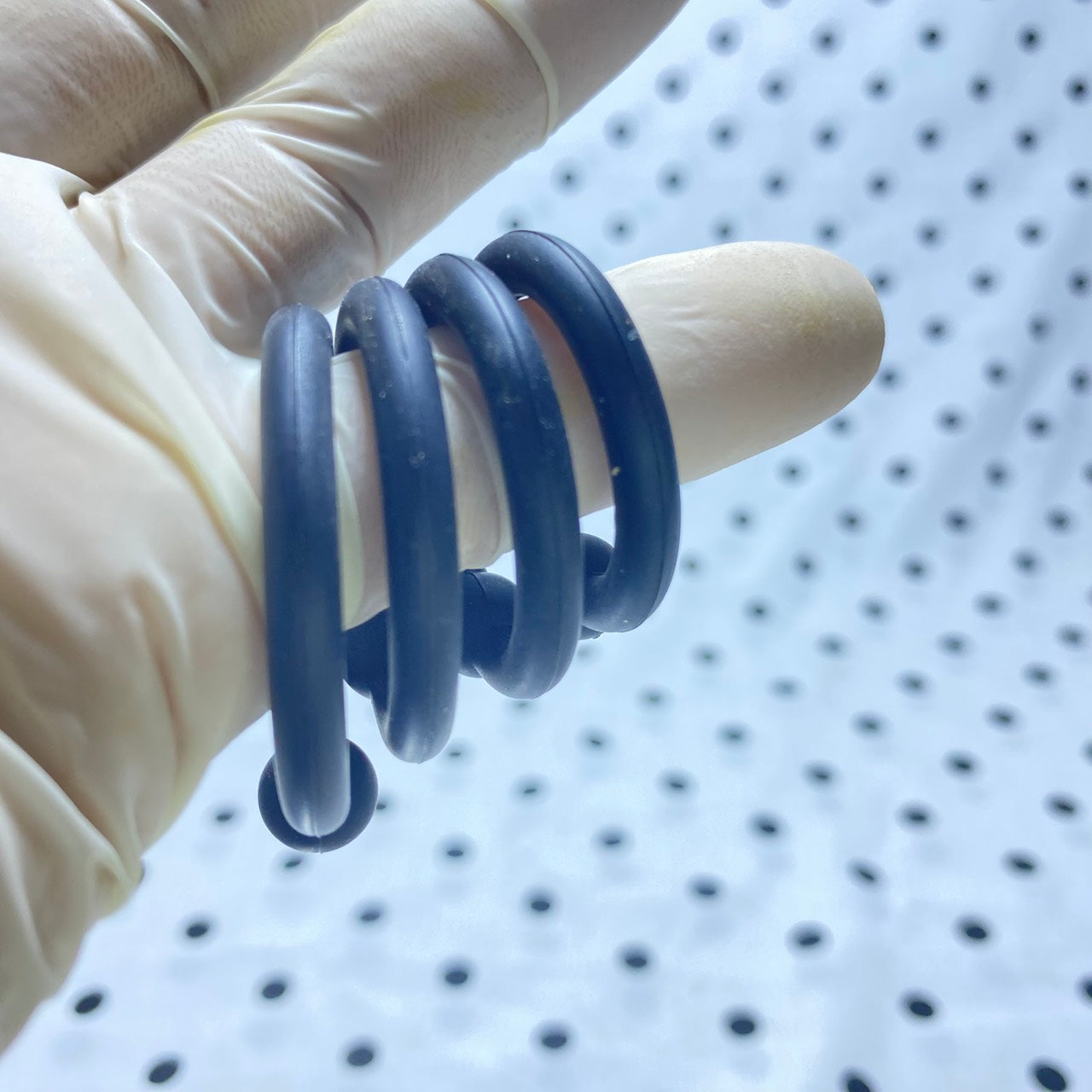 The Endurance 4X - ชุดแหวนรัดองคชาตปรับระดับ 4 ไซส์ เพื่อการชะลอการหลั่ง