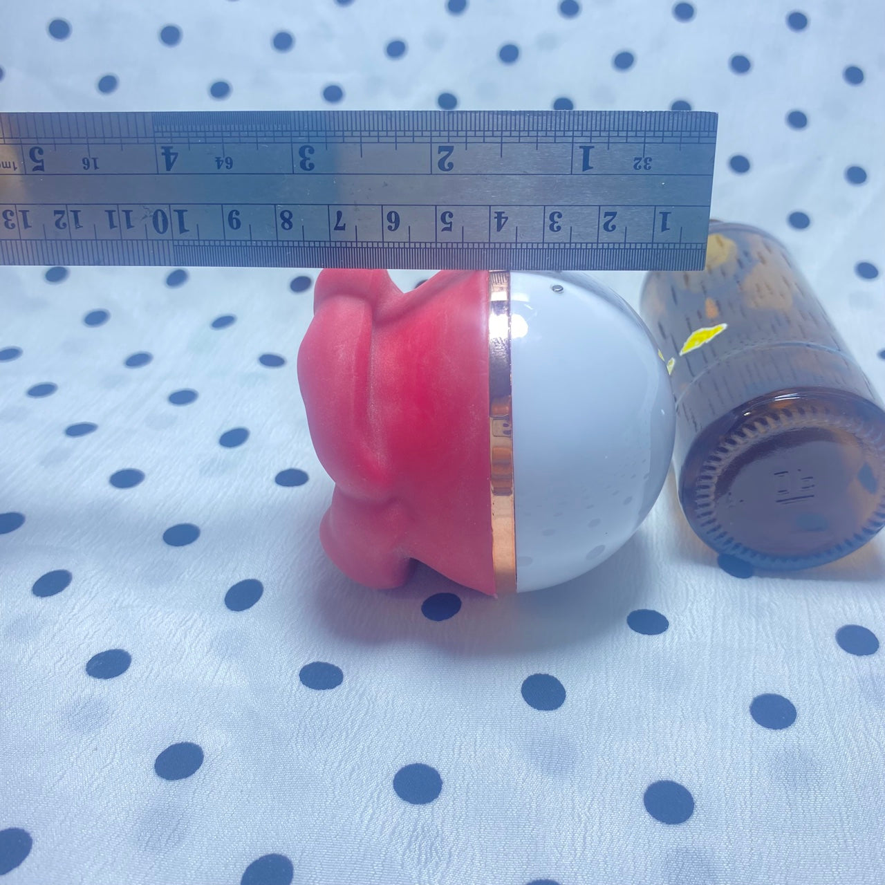 Female vibrator, big mouth, automatic tongue sucking, red lip massager, rechargeable