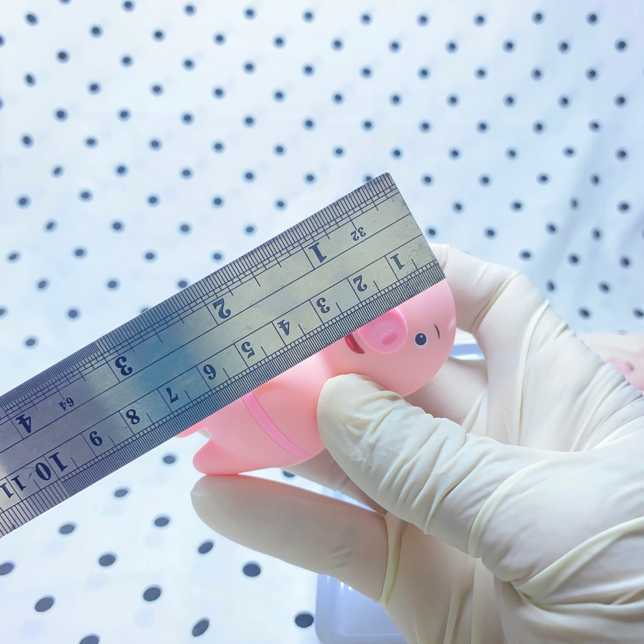 Second generation tongue licking pig - vibrating tongue licking pig, female vaginal massage toy