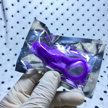 Rabbit Tongue Box-Type Delay Ejaculation Vibrating Ring - Electronic Penis Lock Ring