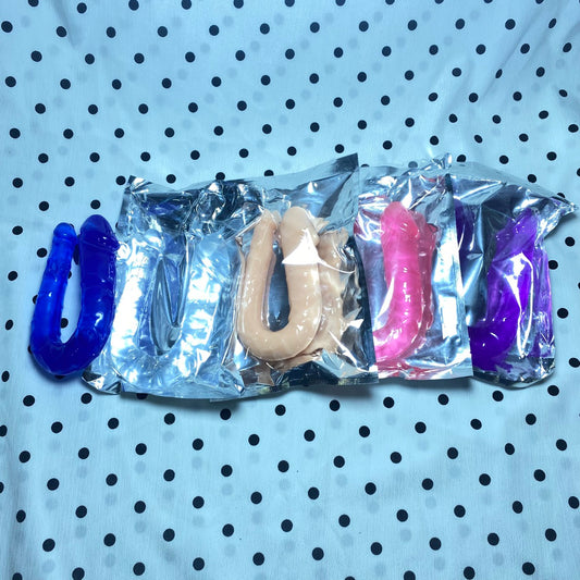 🐲 ดิลโด้สองหัว (Double-Ended Dildo) | อุปกรณ์รักสำหรับคู่รักหญิง-หญิง (Lesbian Sex Toy)