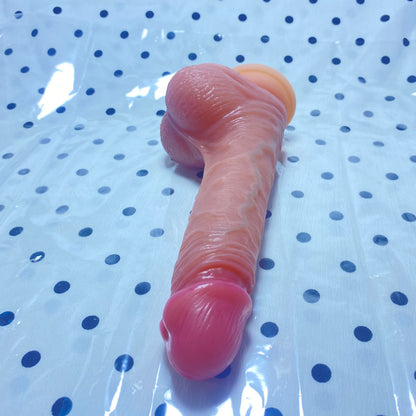 ดิลโด้จำลองซิลิโคนติดผนัง 22 ซม